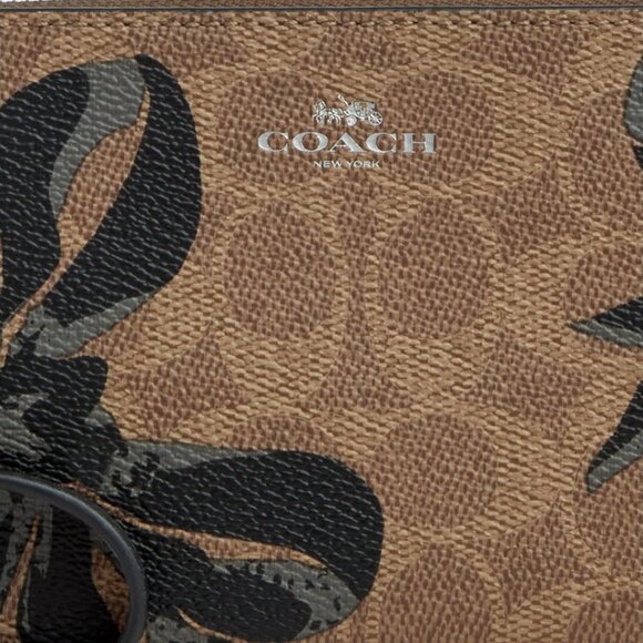 🎁 Coach Corner Zip Wristlet In Signature Canvas With Bow Print - Picture 4 of 9